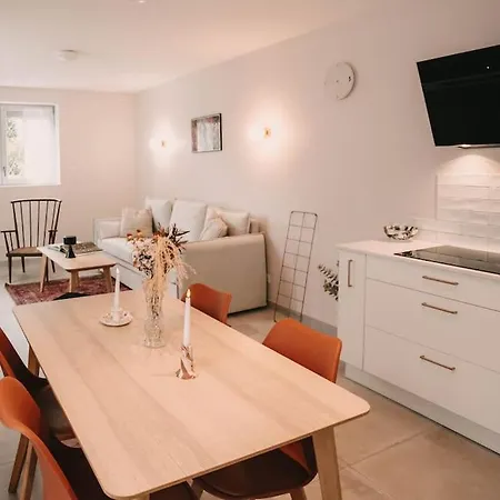 Maison Privee, 2 Ch. 6 Pers. 5 Min Gare, Parking Besancon Exterior photo