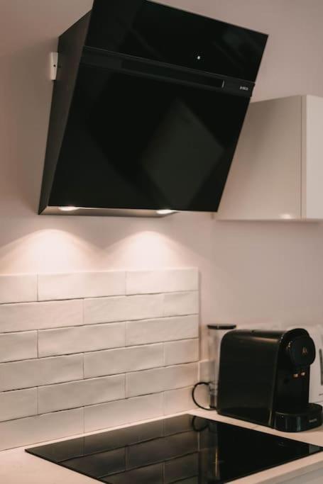 Maison Privee, 2 Ch. 6 Pers. 5 Min Gare, Parking * Besanzón