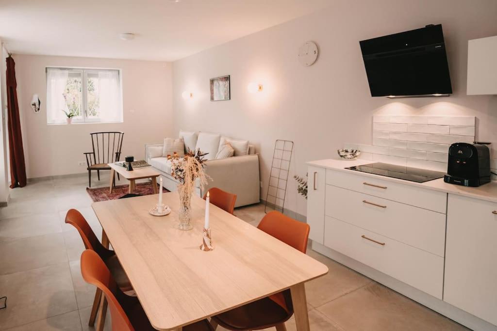 Apartamento Maison Privee, 2 Ch. 6 Pers. 5 Min Gare, Parking *